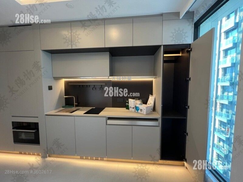 Baker Circle Greenwich 售盘 215 平方尺 ( 20.0 平方米 ) Baker Circle Greenwich 售盘 215 平方尺 ( 20.0 平方米 )