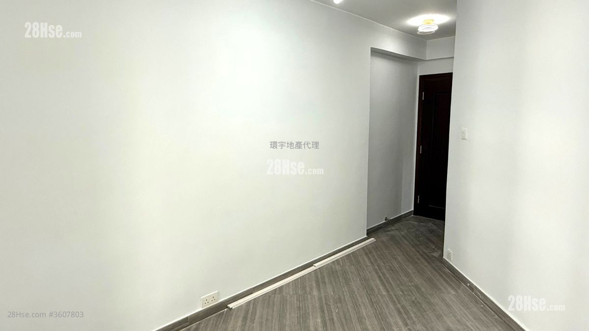 Affluence Garden Rental 2 Bedrooms , 1 Bathroom 462 ft² ( 42.9 m² ) Affluence Garden Rental 2 Bedrooms , 1 Bathroom 462 ft² ( 42.9 m² )