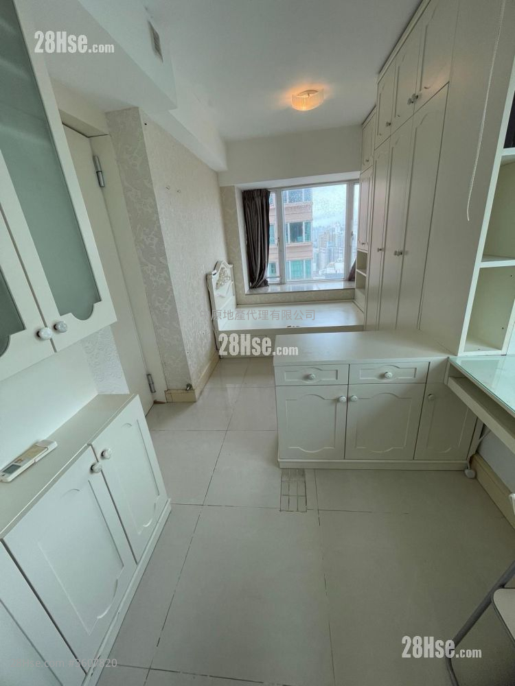 The Apex Rental 1 Bedroom , 1 Bathroom 441 ft² ( 41.0 m² ) The Apex Rental 1 Bedroom , 1 Bathroom 441 ft² ( 41.0 m² )