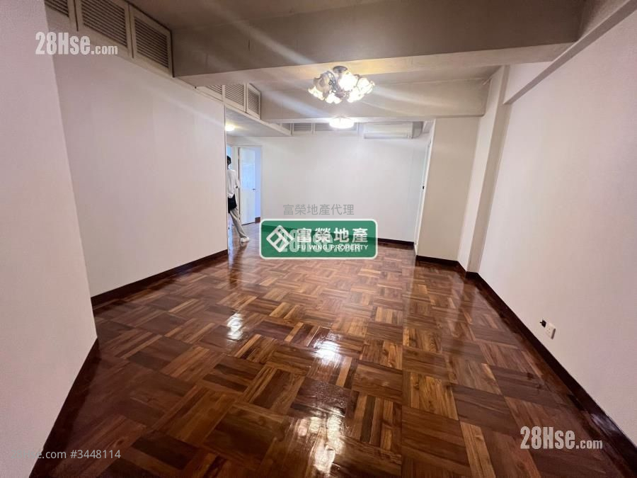 龙凤大楼 租盘 3 房 , 1 浴室 748 平方尺 ( 69.5 平方米 )