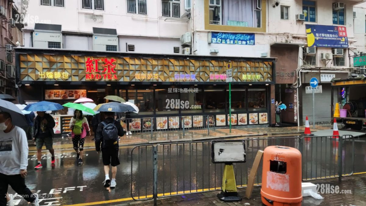 大厦外观: 楼下有品牌餐厅,对面是大窝口商场,附近生活区一应俱全 大厦外观: 楼下有品牌餐厅,对面是大窝口商场,附近生活区一应俱全