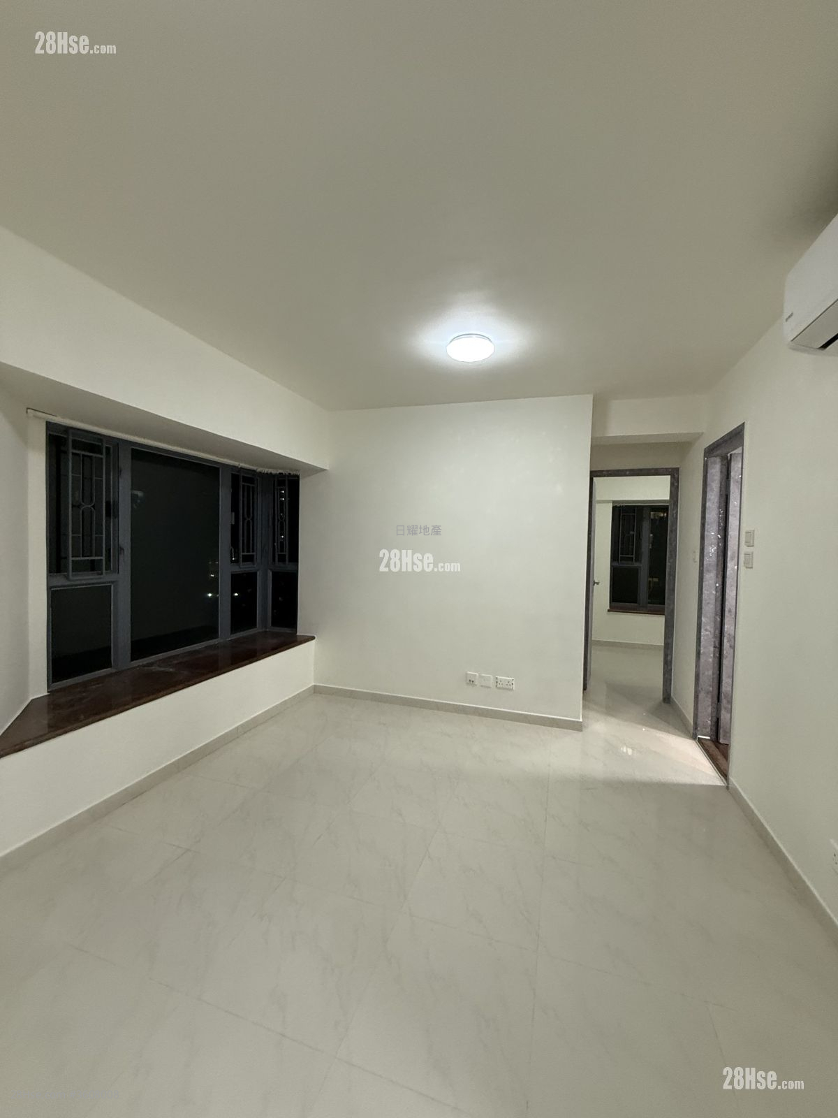 Maritime Bay Rental 2 Bedrooms , 1 Bathroom 427 ft² ( 39.7 m² )