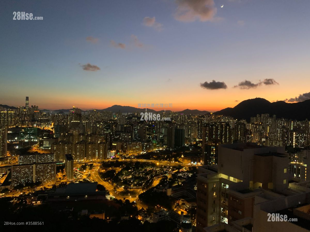 Kingsford Terrace Sell 3 Bedrooms , 1 Bathroom 590 ft² ( 54.8 m² )