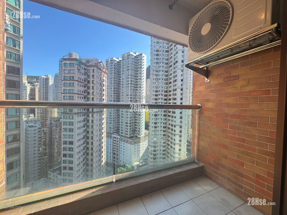 Seymour Place Rental 3 Bedrooms , 2 Bathrooms 903 ft² ( 83.9 m² )