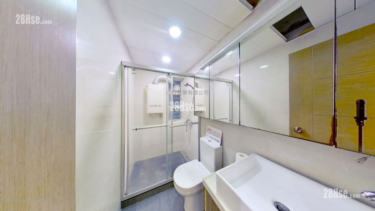 浴室: 坚威大厦 租盘 2 房 , 1 浴室 600 平方尺 ( 55.7 平方米 ) 浴室: 坚威大厦 租盘 2 房 , 1 浴室 600 平方尺 ( 55.7 平方米 )