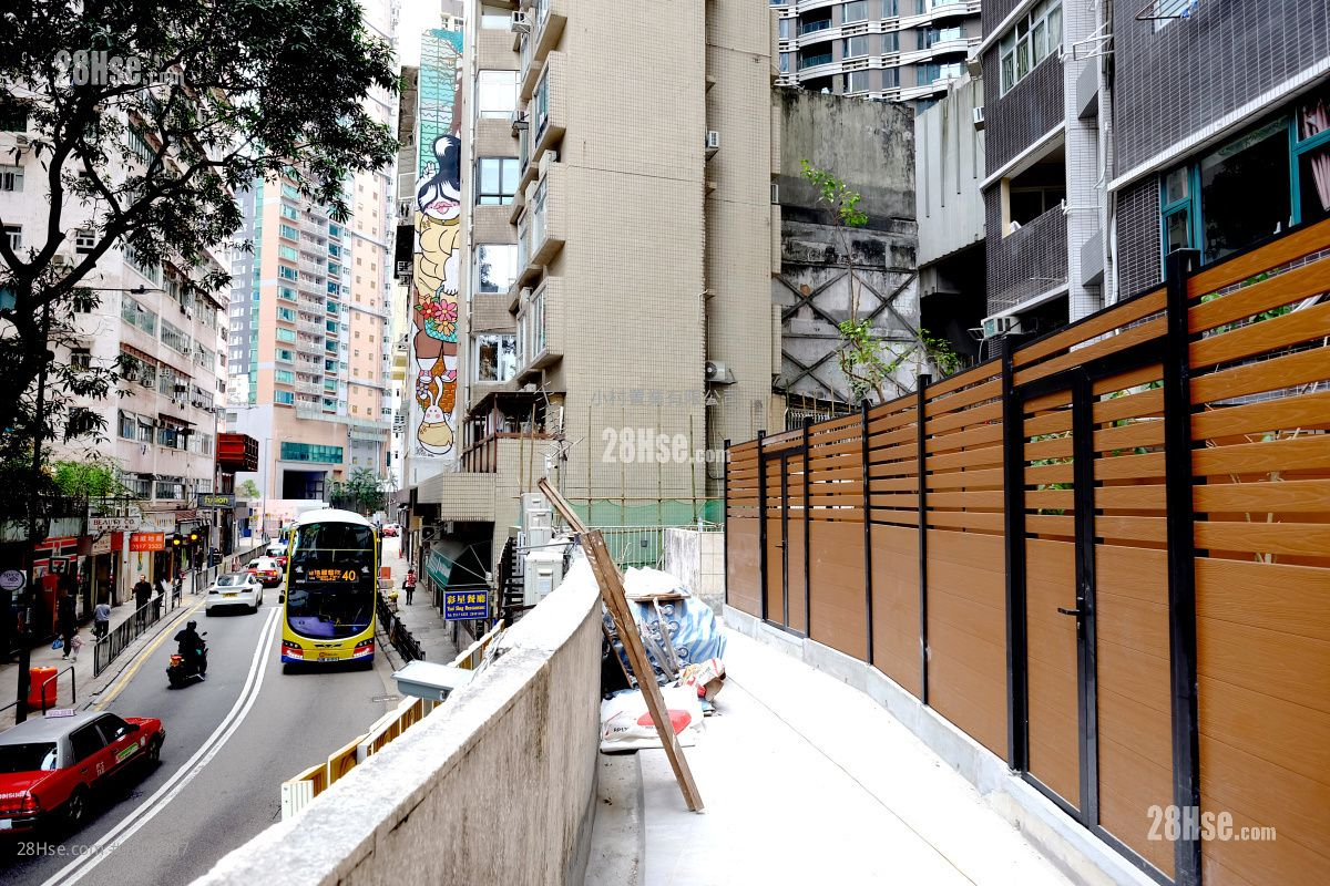 大厦外观: 坚威大厦 租盘 2 房 , 1 浴室 600 平方尺 ( 55.7 平方米 ) 大厦外观: 坚威大厦 租盘 2 房 , 1 浴室 600 平方尺 ( 55.7 平方米 )