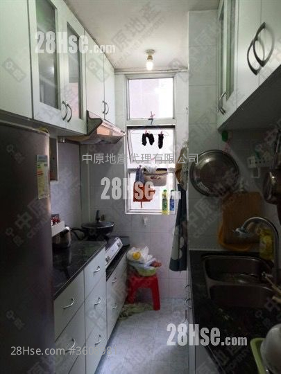 悦翠苑 售盘 2 房 559 平方尺 ( 51.9 平方米 ) 悦翠苑 售盘 2 房 559 平方尺 ( 51.9 平方米 )