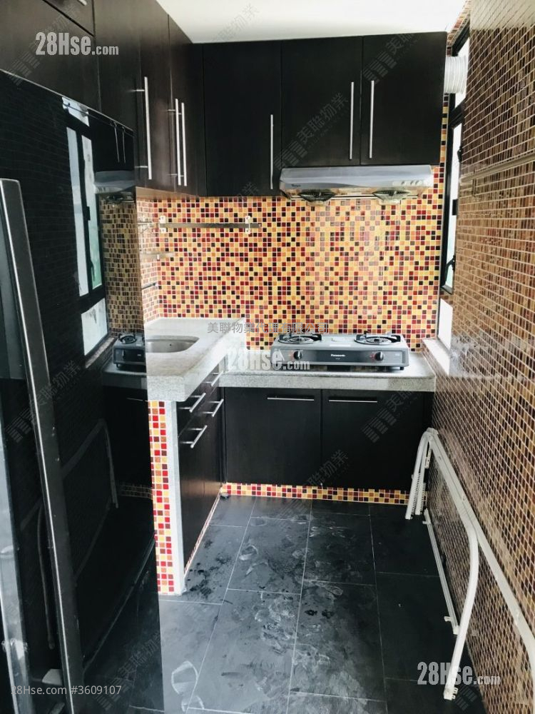 Heng Fa Chuen Sell 2 Bedrooms , 1 Bathroom 499 ft² ( 46.4 m² ) Heng Fa Chuen Sell 2 Bedrooms , 1 Bathroom 499 ft² ( 46.4 m² )