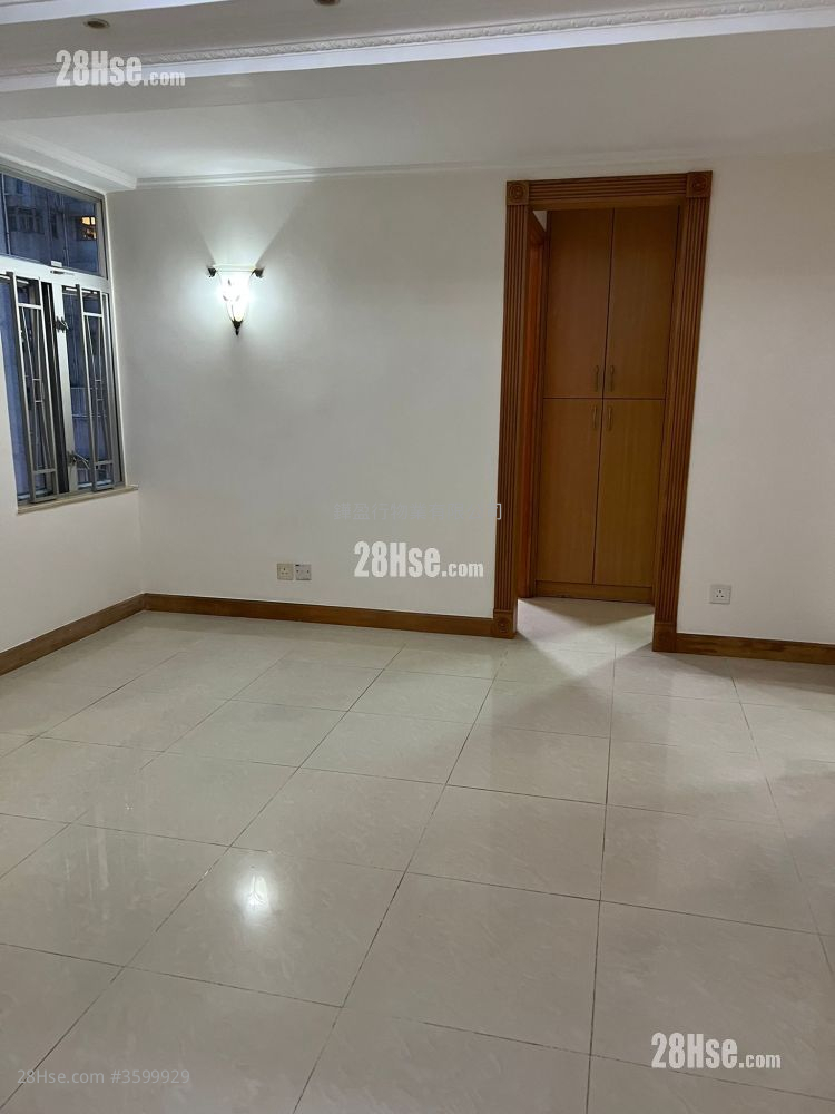 高发大厦 租盘 3 房 , 1 浴室 488 平方尺 ( 45.3 平方米 )