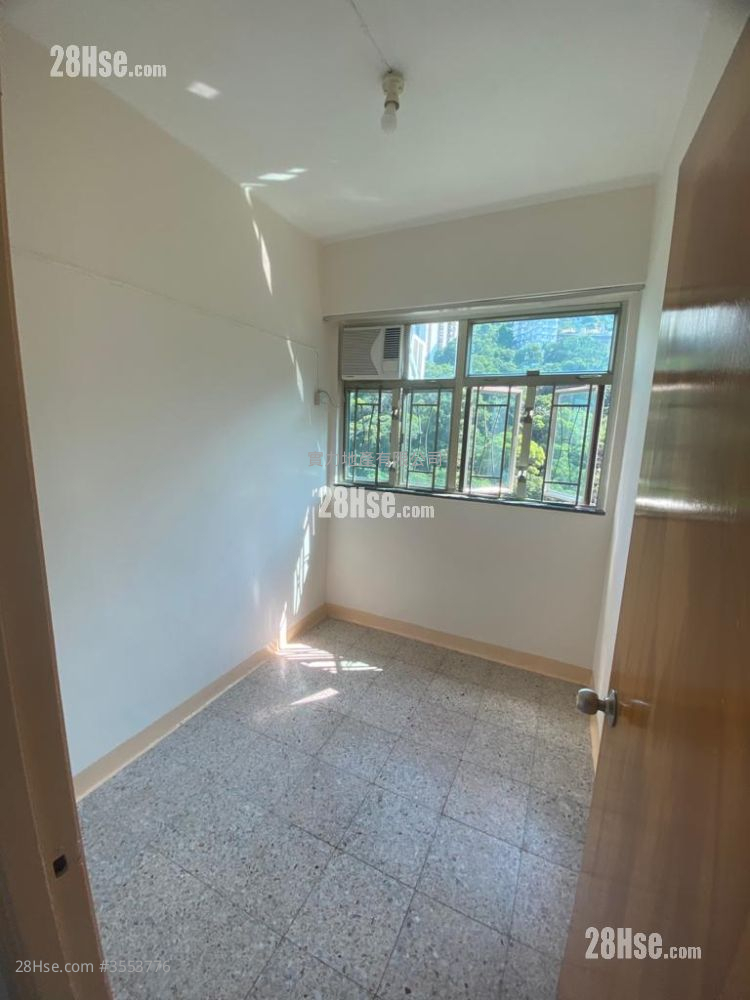 华辉大厦 租盘 3 房 , 1 浴室 416 平方尺 ( 38.6 平方米 )