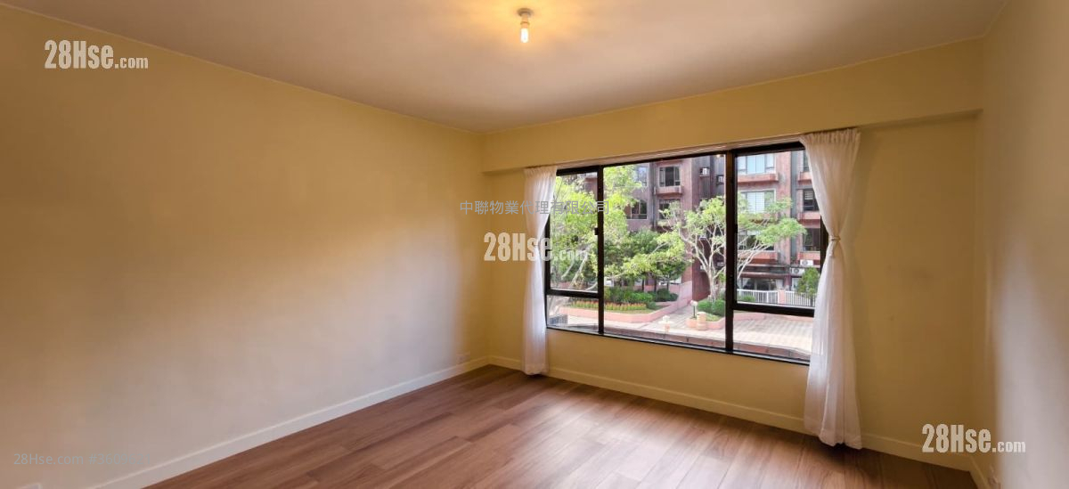 丽峰花园 租盘 3 房 , 2 浴室 1,760 平方尺 ( 163.5 平方米 ) 丽峰花园 租盘 3 房 , 2 浴室 1,760 平方尺 ( 163.5 平方米 )