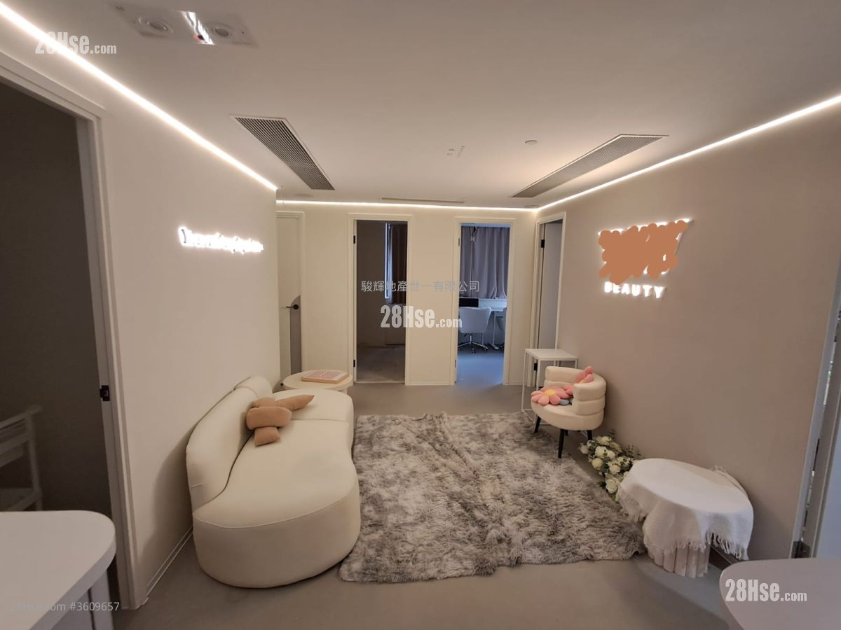 Taurus Building Rental 3 Bedrooms 831 ft² ( 77.2 m² )
