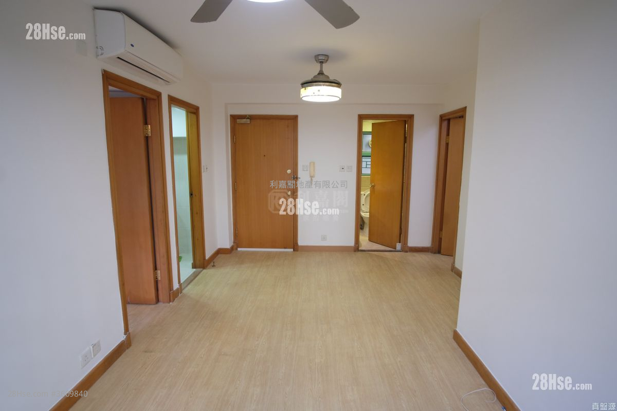 Millennium Court Sell 3 Bedrooms 509 ft² ( 47.3 m² ) Millennium Court Sell 3 Bedrooms 509 ft² ( 47.3 m² )