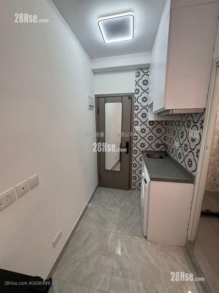 百福大厦 租盘 开放式间隔 , 1 浴室 160 平方尺 ( 14.9 平方米 )