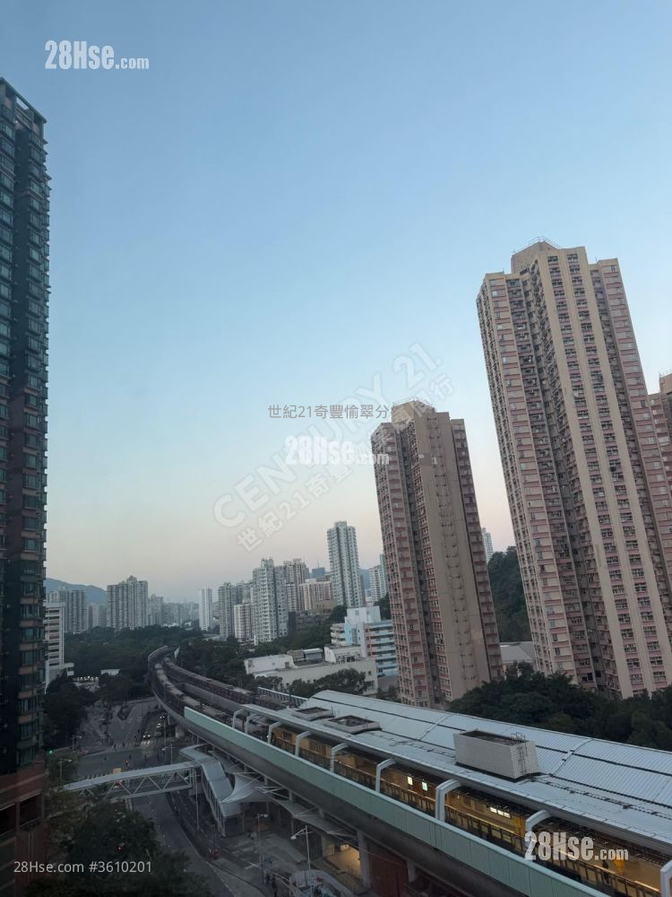 Prima Villa Sell 2 Bedrooms , 1 Bathroom 394 ft² ( 36.6 m² )