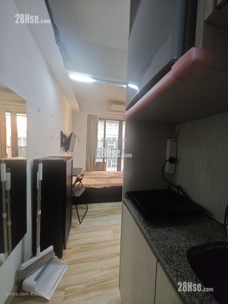 Fleming Mansion Rental Studio , 1 Bathroom 100 ft² ( 9.3 m² )