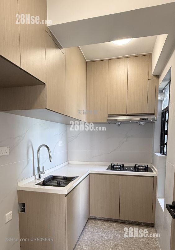 百年大楼 租盘 2 房 , 1 浴室 550 平方尺 ( 51.1 平方米 ) 百年大楼 租盘 2 房 , 1 浴室 550 平方尺 ( 51.1 平方米 )