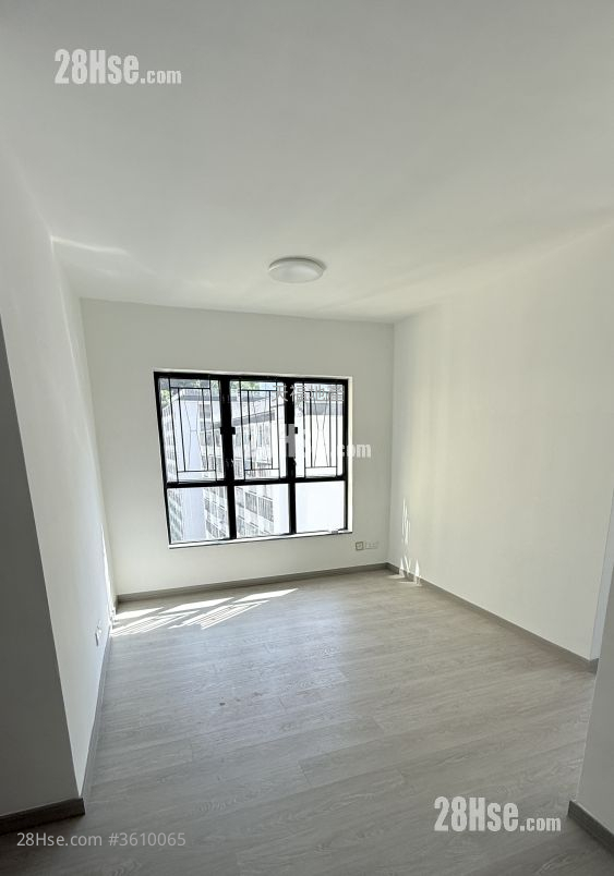 百年大楼 租盘 2 房 , 1 浴室 416 平方尺 ( 38.6 平方米 ) 百年大楼 租盘 2 房 , 1 浴室 416 平方尺 ( 38.6 平方米 )