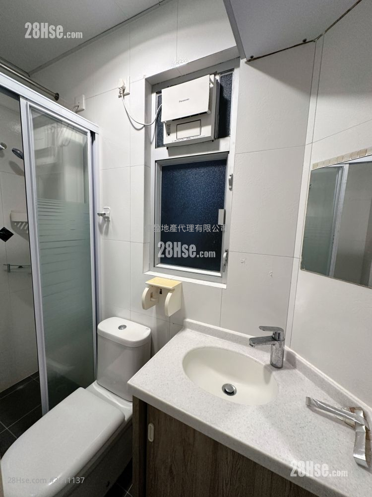 添金阁 售盘 开放式间隔 , 1 浴室 183 平方尺 ( 17.0 平方米 ) 添金阁 售盘 开放式间隔 , 1 浴室 183 平方尺 ( 17.0 平方米 )