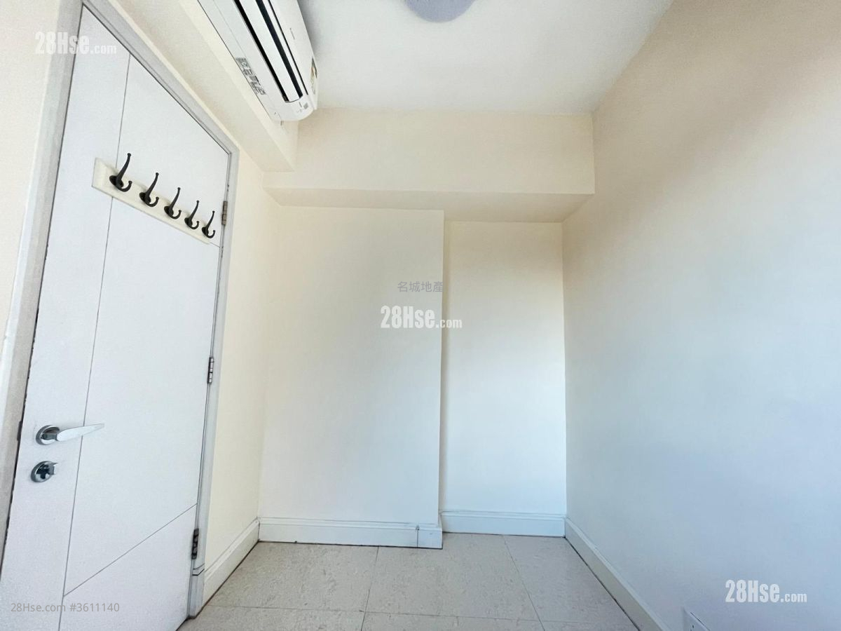 名城 租盘 3 房 , 2 浴室 757 平方尺 ( 70.3 平方米 ) 名城 租盘 3 房 , 2 浴室 757 平方尺 ( 70.3 平方米 )