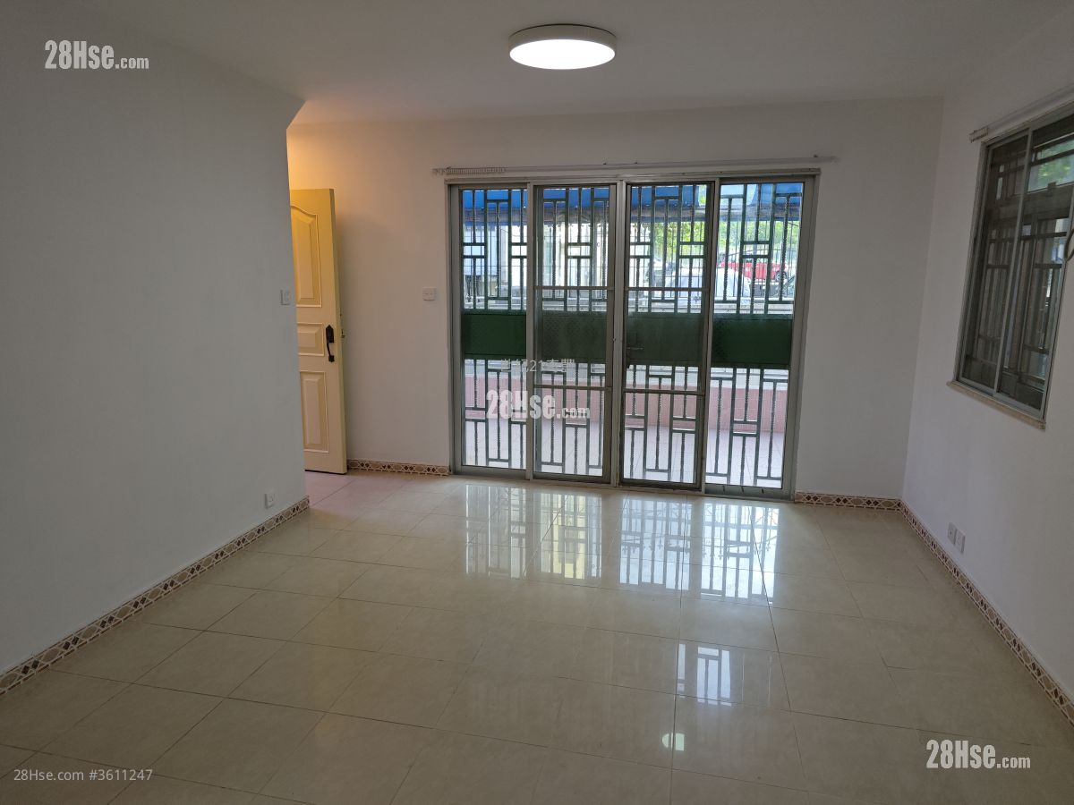 Village Rental 3 Bedrooms , 1 Bathroom Village Rental 3 Bedrooms , 1 Bathroom