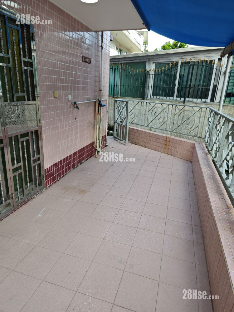 Village Rental 3 Bedrooms , 1 Bathroom Village Rental 3 Bedrooms , 1 Bathroom