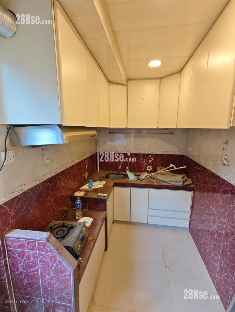 豪景花园 售盘 3 房 , 2 浴室 828 平方尺 ( 76.9 平方米 ) 豪景花园 售盘 3 房 , 2 浴室 828 平方尺 ( 76.9 平方米 )