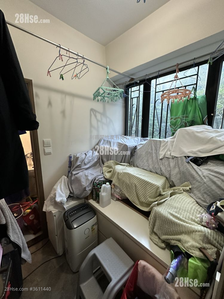 蔚林居 售盘 3 房 , 2 浴室 934 平方尺 ( 86.8 平方米 ) 蔚林居 售盘 3 房 , 2 浴室 934 平方尺 ( 86.8 平方米 )