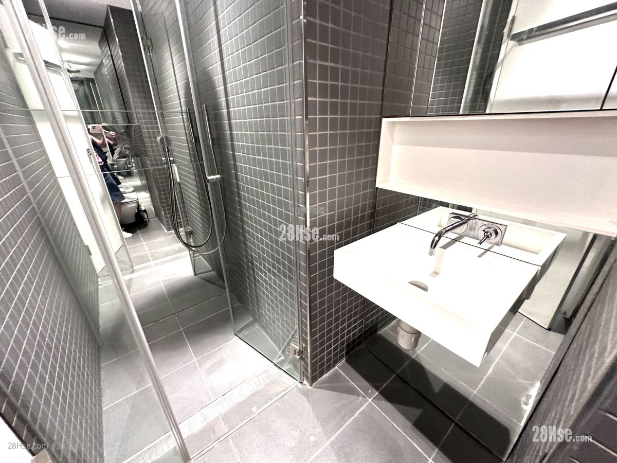 百利大厦 售盘 2 房 , 2 浴室 633 平方尺 ( 58.8 平方米 ) 百利大厦 售盘 2 房 , 2 浴室 633 平方尺 ( 58.8 平方米 )