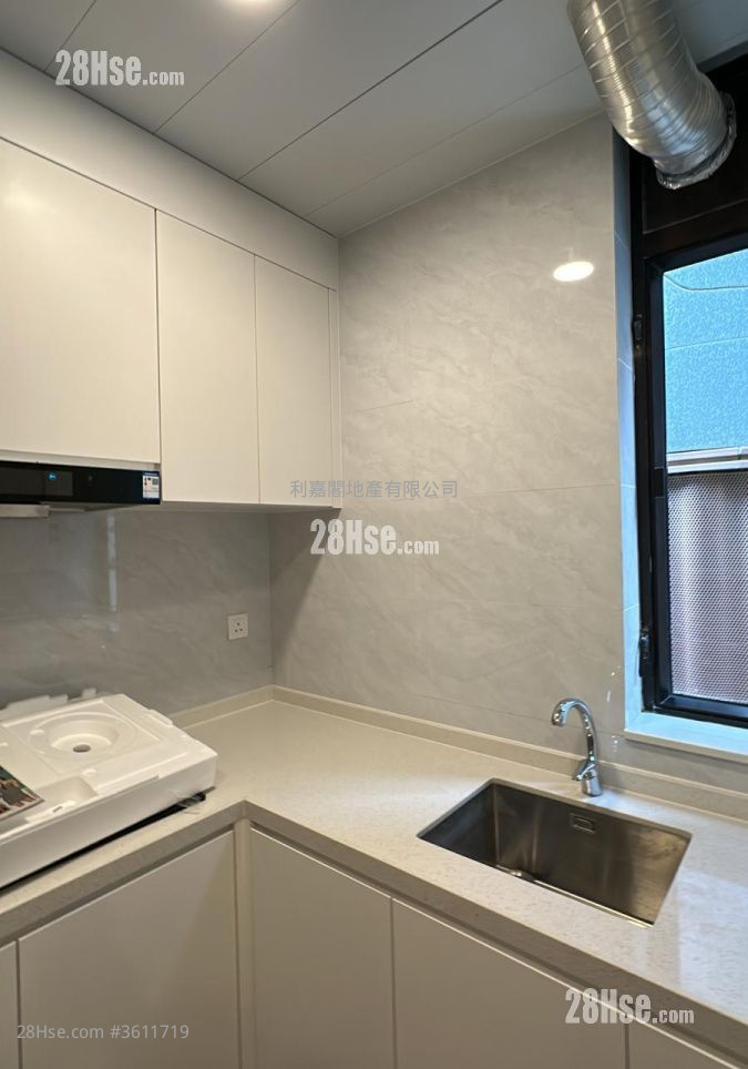 窝打老道124B号 租盘 2 房 , 1 浴室 380 平方尺 ( 35.3 平方米 )