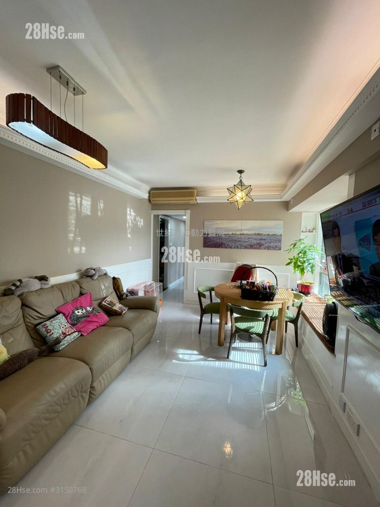 Island Resort Sell 3 Bedrooms , 2 Bathrooms 566 ft² ( 52.6 m² )