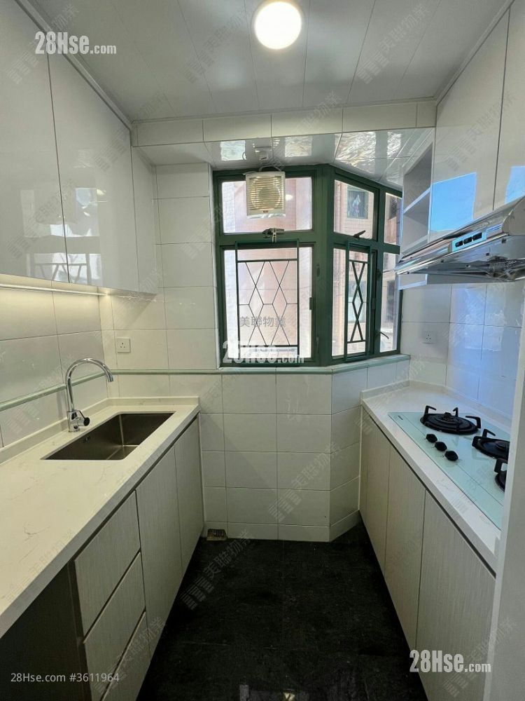 卓尔居 售盘 2 房 512 平方尺 ( 47.6 平方米 ) 卓尔居 售盘 2 房 512 平方尺 ( 47.6 平方米 )