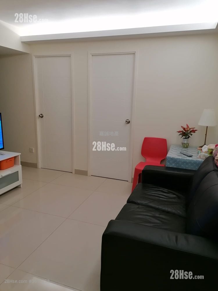 富亨邨 售盘 407 平方尺 ( 37.8 平方米 ) 富亨邨 售盘 407 平方尺 ( 37.8 平方米 )