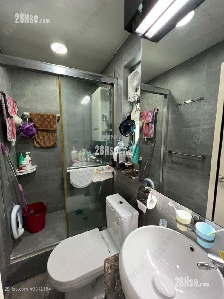 景盛苑 售盘 438 平方尺 ( 40.7 平方米 ) 景盛苑 售盘 438 平方尺 ( 40.7 平方米 )