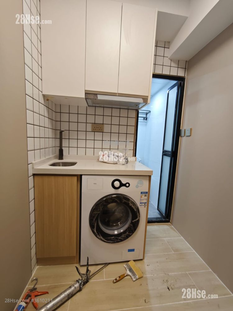 92 Kimberley Road Rental 1 Bathroom 160 ft² ( 14.9 m² )