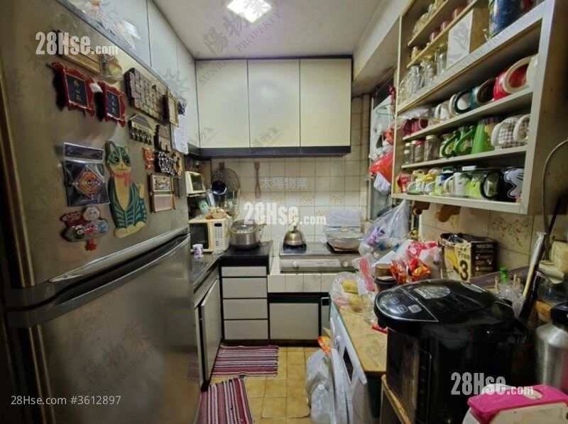 黄埔花园 售盘 3 房 639 平方尺 ( 59.4 平方米 ) 黄埔花园 售盘 3 房 639 平方尺 ( 59.4 平方米 )