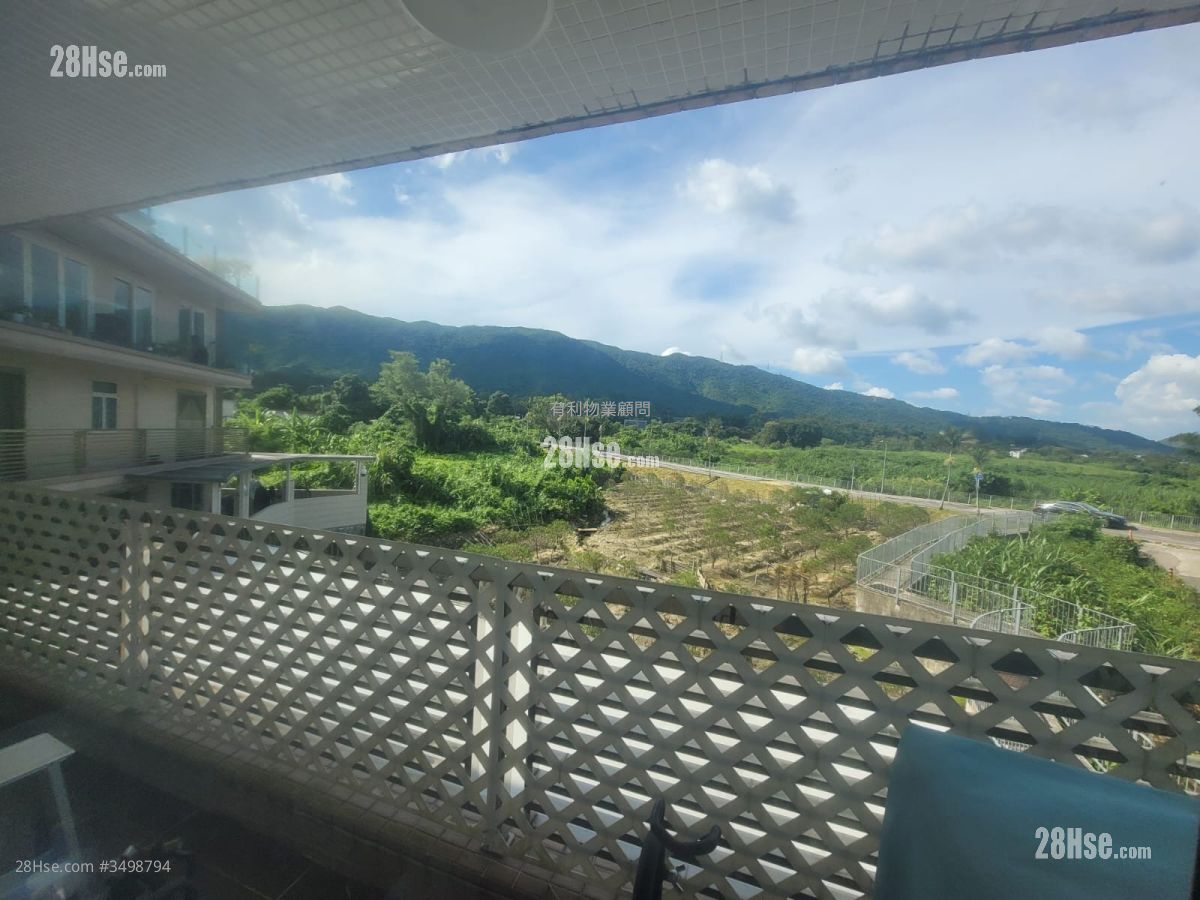林村 售盘 3 房 , 2 浴室 700 平方尺 ( 65.0 平方米 )
