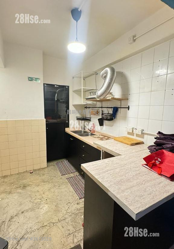 永安苑 租盘 1 浴室 906 平方尺 ( 84.2 平方米 ) 永安苑 租盘 1 浴室 906 平方尺 ( 84.2 平方米 )