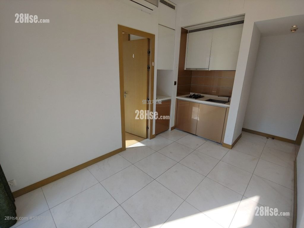 High West Sell 1 Bedroom , 1 Bathroom 293 ft² ( 27.2 m² ) High West Sell 1 Bedroom , 1 Bathroom 293 ft² ( 27.2 m² )