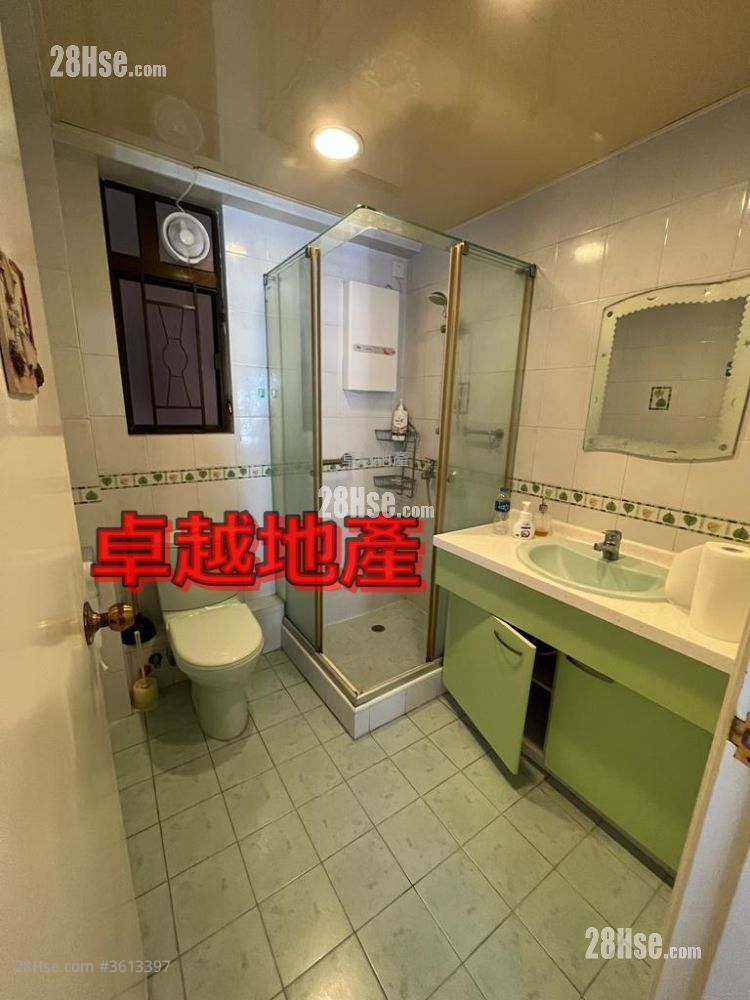 浴室: 巴富花园 租盘 3 房 , 2 浴室 809 平方尺 ( 75.2 平方米 ) 浴室: 巴富花园 租盘 3 房 , 2 浴室 809 平方尺 ( 75.2 平方米 )