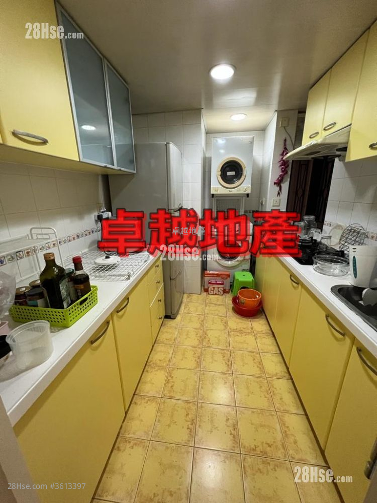 厨房: 巴富花园 租盘 3 房 , 2 浴室 809 平方尺 ( 75.2 平方米 ) 厨房: 巴富花园 租盘 3 房 , 2 浴室 809 平方尺 ( 75.2 平方米 )