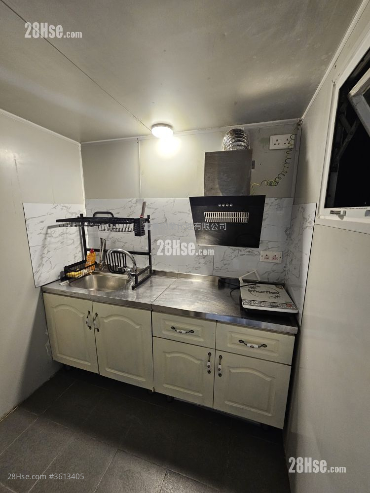 村屋 租盘 2 房 , 1 浴室 653 平方尺 ( 60.7 平方米 ) 村屋 租盘 2 房 , 1 浴室 653 平方尺 ( 60.7 平方米 )