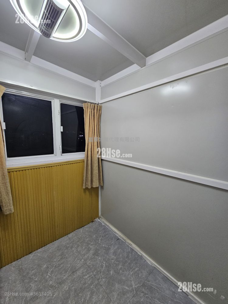 村屋 租盘 2 房 , 1 浴室 653 平方尺 ( 60.7 平方米 ) 村屋 租盘 2 房 , 1 浴室 653 平方尺 ( 60.7 平方米 )