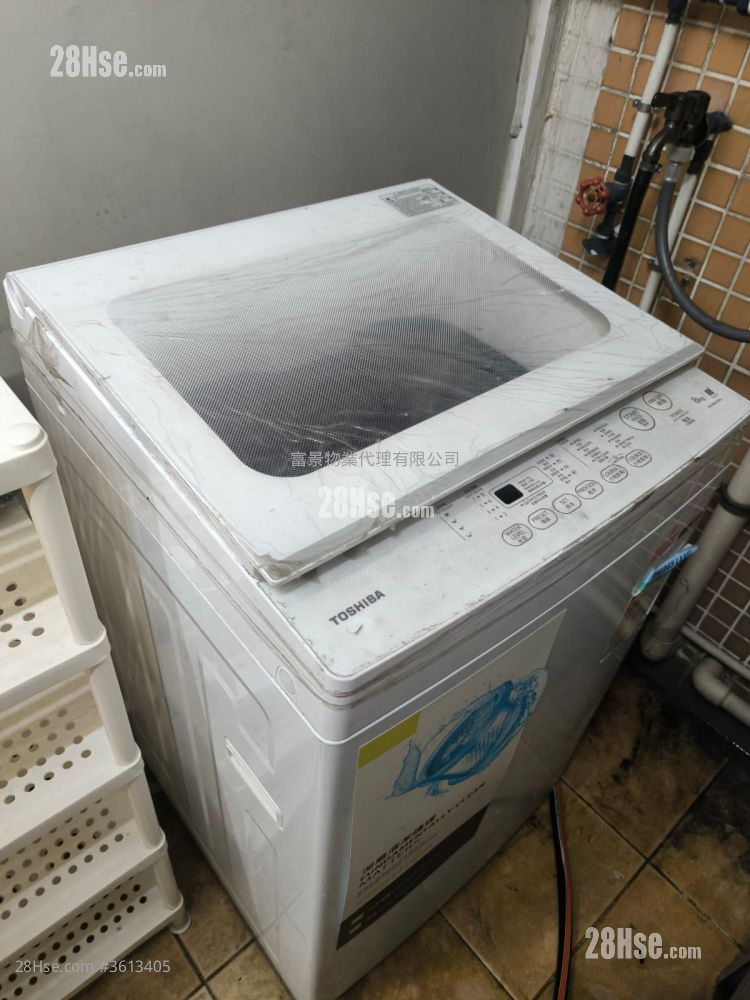 村屋 租盘 2 房 , 1 浴室 653 平方尺 ( 60.7 平方米 ) 村屋 租盘 2 房 , 1 浴室 653 平方尺 ( 60.7 平方米 )