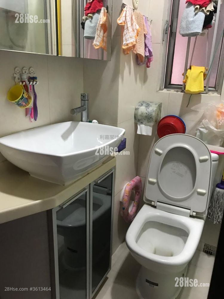 翠怡花园 售盘 2 房 , 1 浴室 392 平方尺 ( 36.4 平方米 ) 翠怡花园 售盘 2 房 , 1 浴室 392 平方尺 ( 36.4 平方米 )