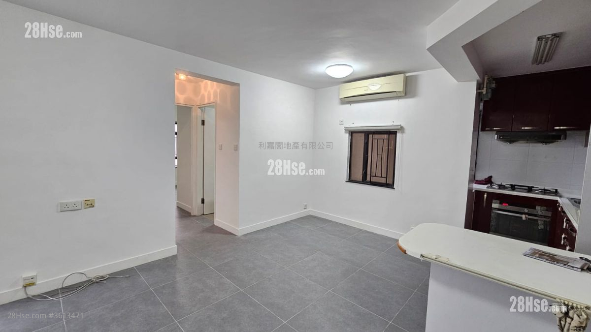 Heng Fa Chuen Rental 2 Bedrooms , 1 Bathroom 547 ft² ( 50.8 m² ) Heng Fa Chuen Rental 2 Bedrooms , 1 Bathroom 547 ft² ( 50.8 m² )