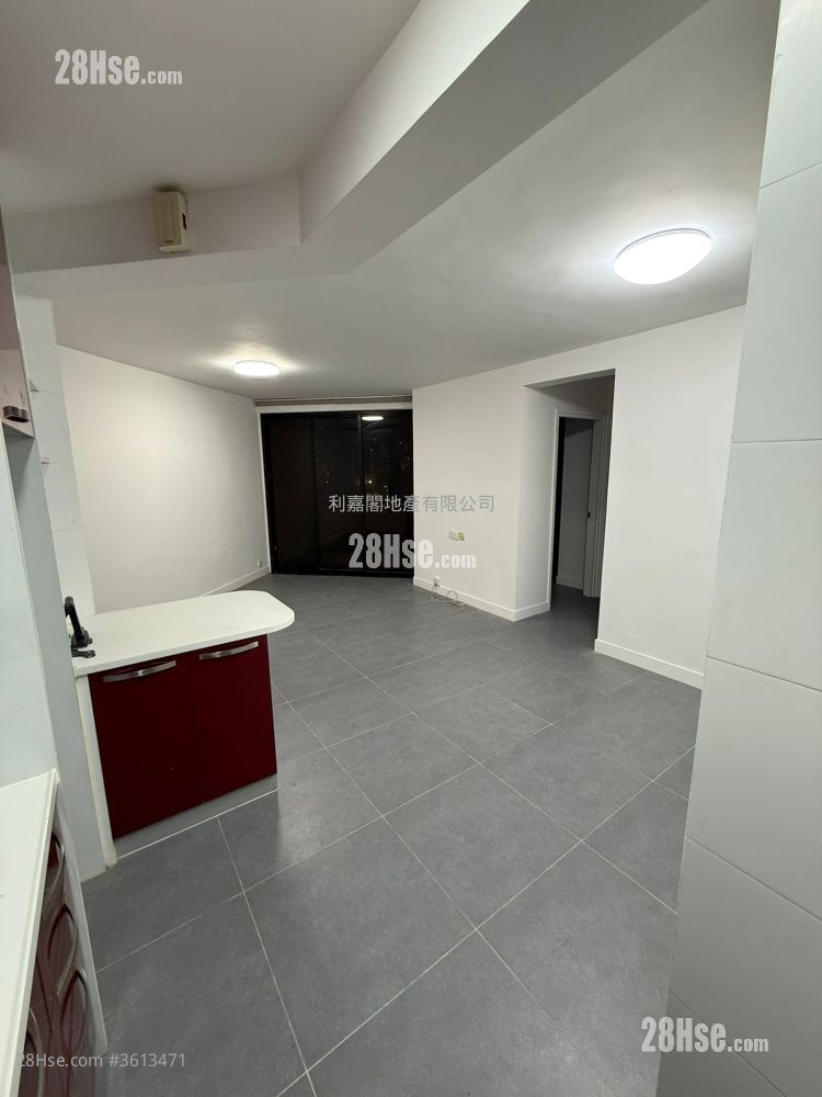 Heng Fa Chuen Rental 2 Bedrooms , 1 Bathroom 547 ft² ( 50.8 m² ) Heng Fa Chuen Rental 2 Bedrooms , 1 Bathroom 547 ft² ( 50.8 m² )