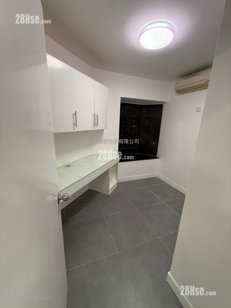 Heng Fa Chuen Rental 2 Bedrooms , 1 Bathroom 547 ft² ( 50.8 m² ) Heng Fa Chuen Rental 2 Bedrooms , 1 Bathroom 547 ft² ( 50.8 m² )