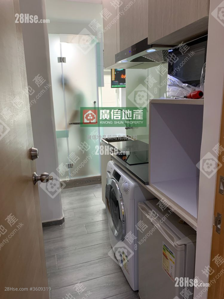 荣德大厦 租盘 开放式间隔 , 1 浴室 120 平方尺 ( 11.1 平方米 )