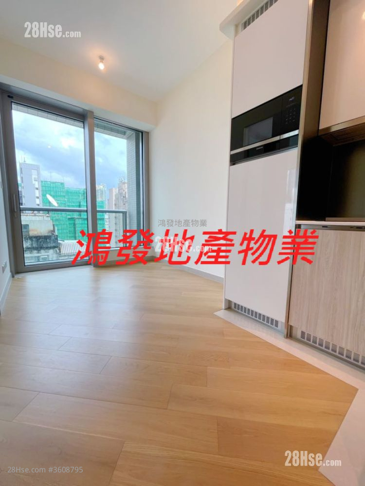 One Soho Rental 2 Bedrooms , 1 Bathroom 374 ft² ( 34.7 m² )